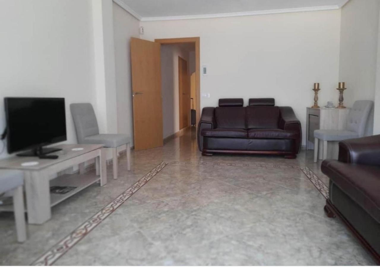 Habitacion Tranquila, Agradable Cerca De Valencia En Vivienda Compartida Paterna Buitenkant foto